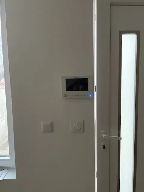 écran LCD couleur 7''